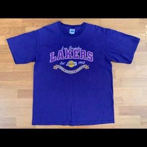 NBA Los Angeles Lakers Basketball T-Shirt (purple)